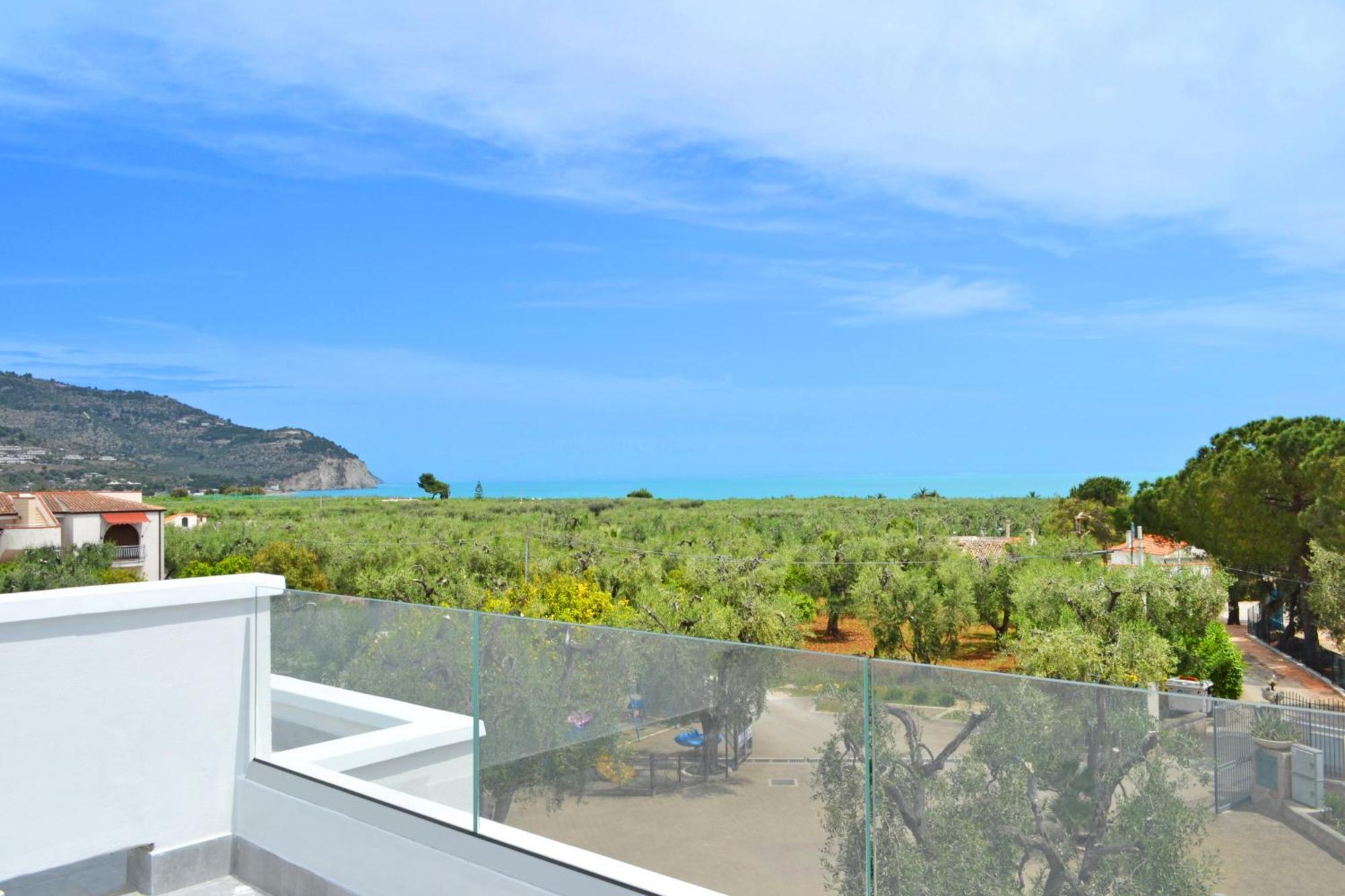 Hotel Residence Torre Del Porto Mattinata Eksteriør billede