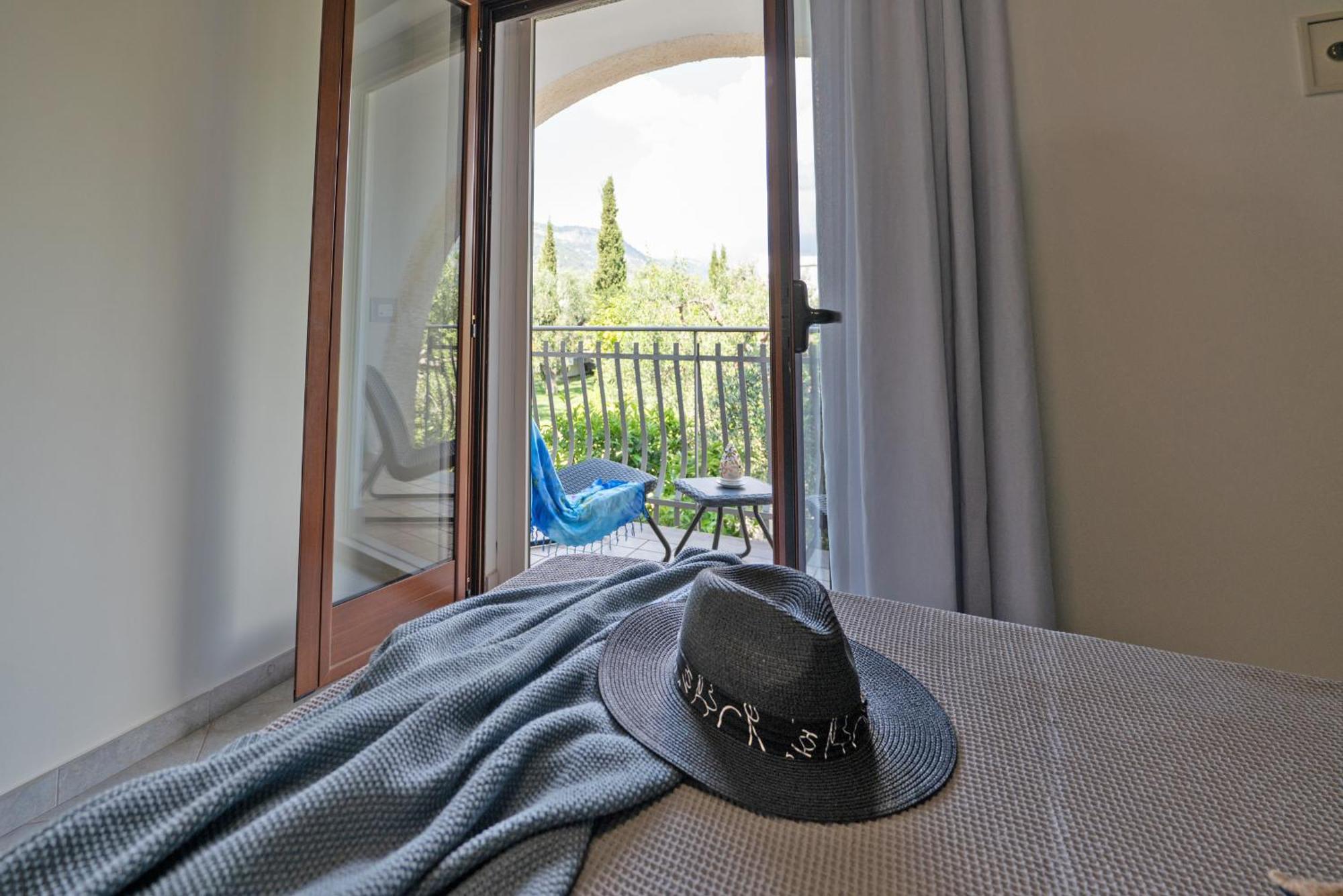Hotel Residence Torre Del Porto Mattinata Værelse billede